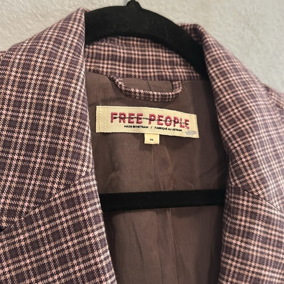 NWOT Amber Belted Plaid Vest Plaid - Picture 6 of 8